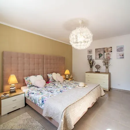 Bela Vista By Interhome Apartment Parchal